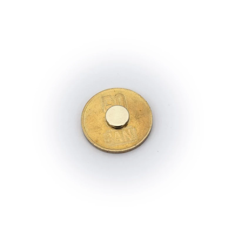 Magnet neodim disc 8 x 1,5 cu moneda