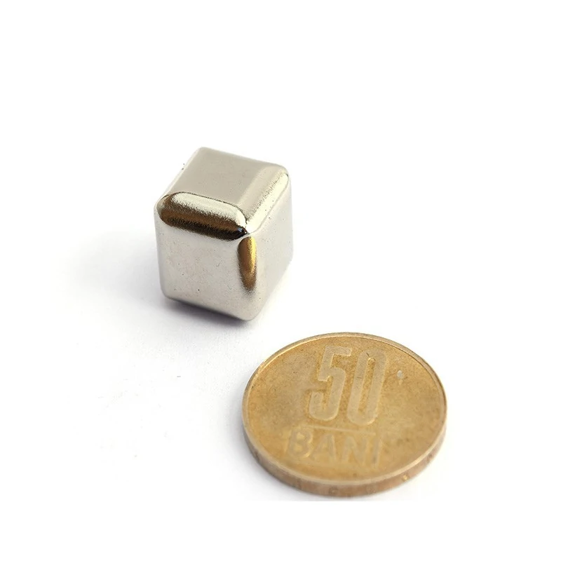 Magnet neodim cub 15 mm - r4 cu moneda