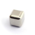 Неодимов магнит куб 15 мм - радиус 4