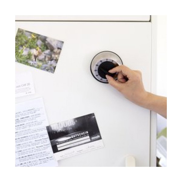 Самозалепващо магнитно фолио A4, дебелина 0,7 mm – приложение