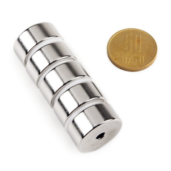 Magnet neodim inel 21,8 x 4,2 x 10 mm grup cu moneda de 50 bani