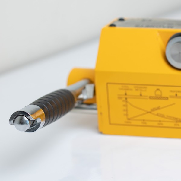 Dispozitiv magnetic pentru ridicare - detaliu