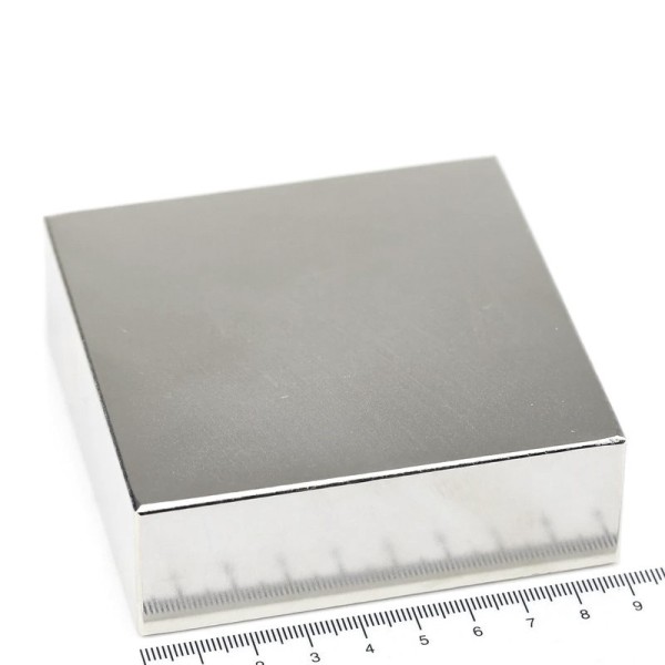 Неодимов магнит блок 90 x 90 x 30 мм с линия