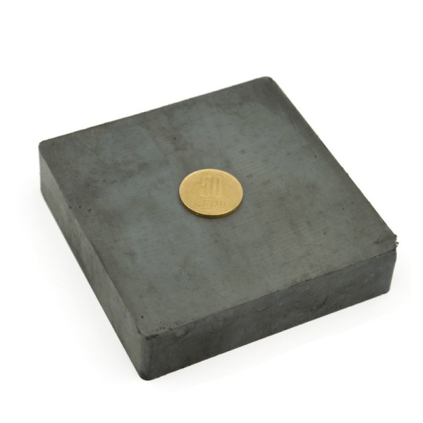 Феритен магнит блок 100 x 100 x 25 мм с монета 50 стотинки