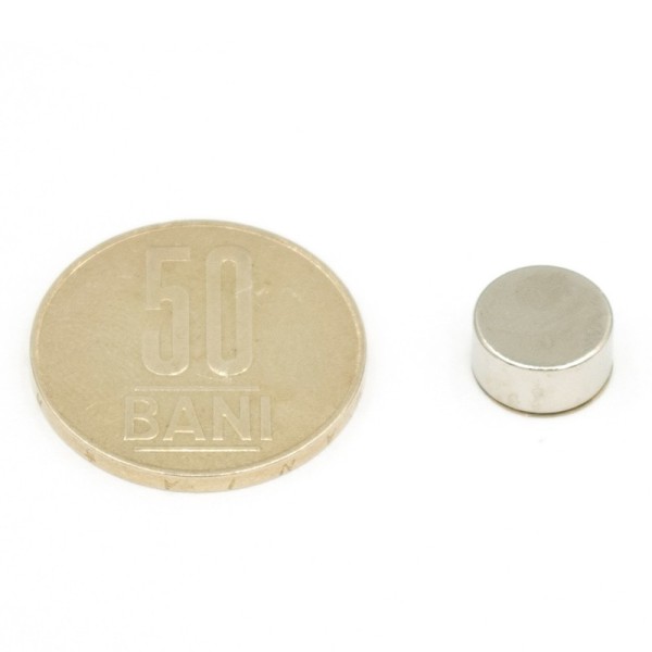 Magnet neodim disc 10 x 5 mm autoadeziv 50 bani