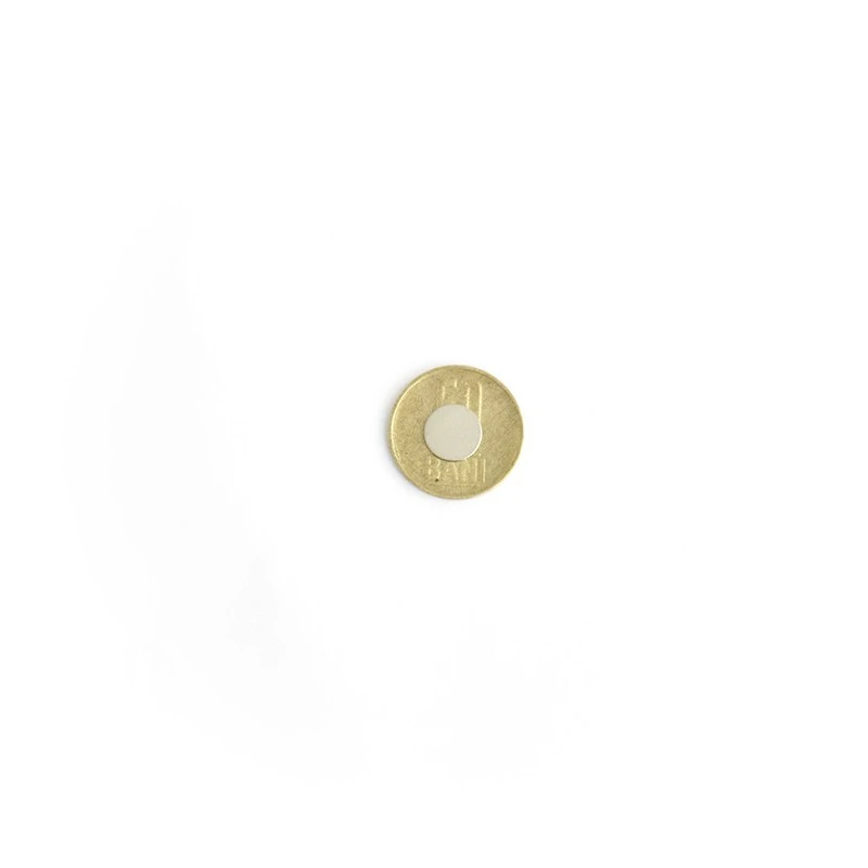 Magnet neodim disc 10 x 0.5 mm peste moneda de 50 bani