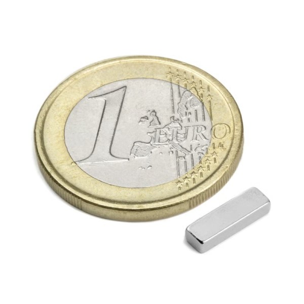 Magnet neodim bloc 10 x 3 x 2 mm N52 - cu moneda de 1 euro